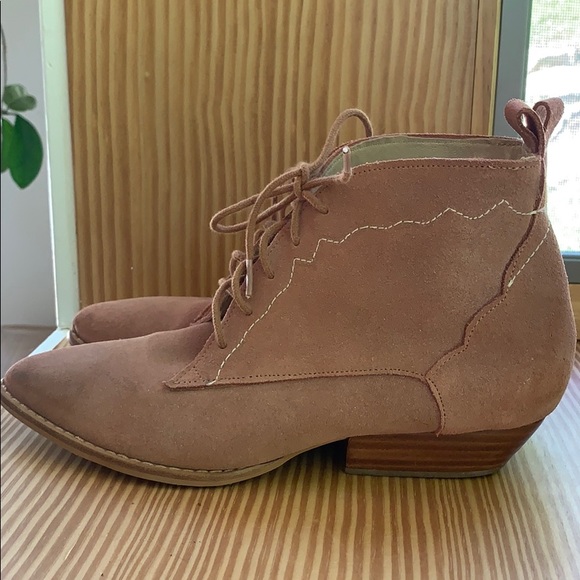 Anthropologie Shoes - Anthropologie dusty pink booties 7.5 38